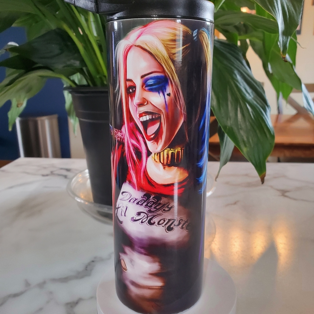 Harley Quinn 20oz Tumbler 🎉sale